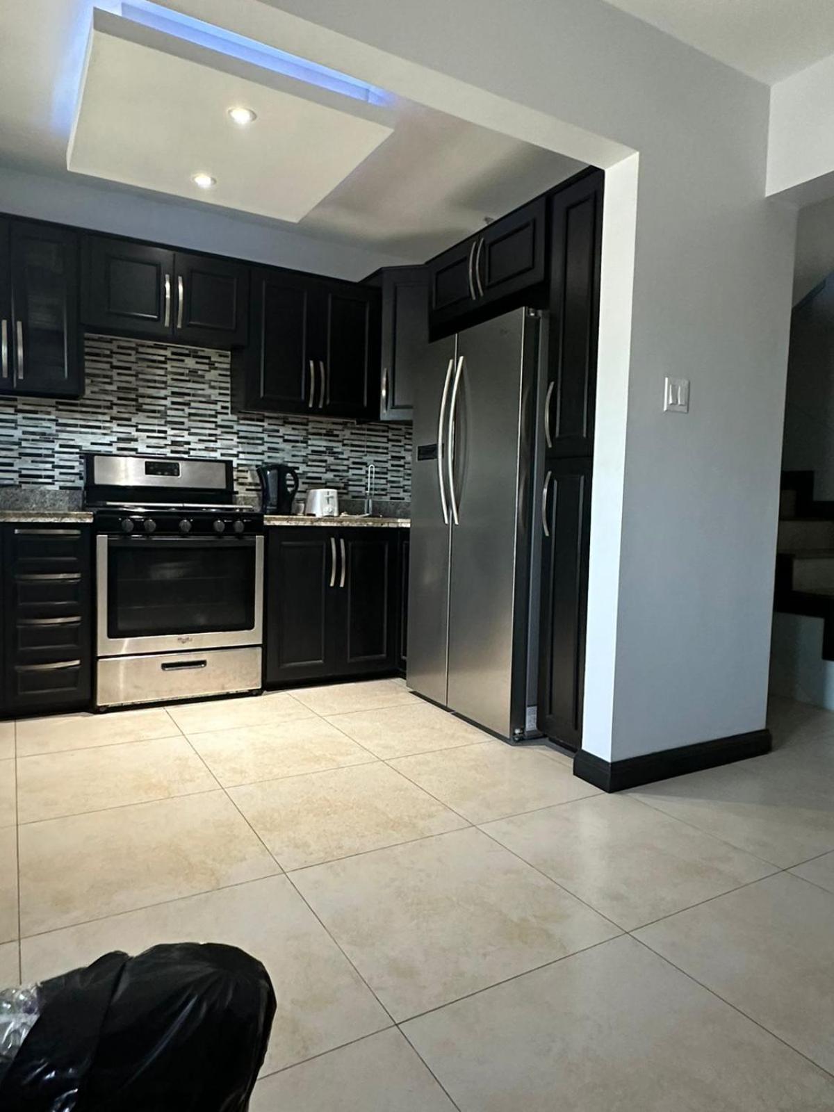 Apartamento The Jewel Kingston Exterior foto